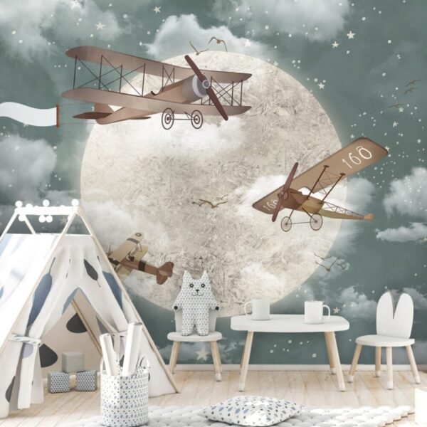 Airplanes with the Moon